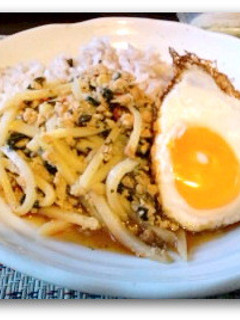 タイ料理 即席バジル炒め(鶏ガパオ炒め)-レシピのメイン写真