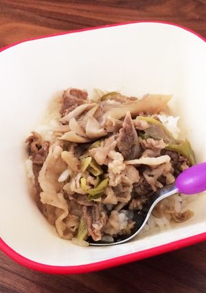 めんつゆ使用☆子ども大好き牛丼-レシピのメイン写真