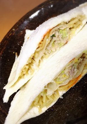 ラーメンパックでランチパック-レシピのメイン写真