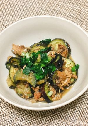 本当に簡単！茄子とサバ味噌煮缶和え-レシピのメイン写真