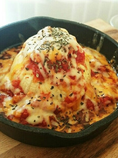 簡単!!丸ごと新玉葱のトマトチーズ焼き-レシピのメイン写真