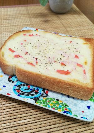 紅しょうがとろけるチーズのせトースト♪-レシピのメイン写真
