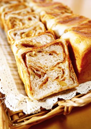 マーブルパン～スリム食パン型1/2斤×２-レシピのメイン写真