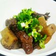 牛すじ肉のどて焼き