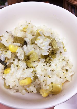 ブロッコリーとコーンの炊き込みごはん-レシピのメイン写真