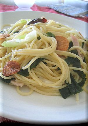 ＊わかめと白ねぎのペペロンチーノ＊-レシピのメイン写真