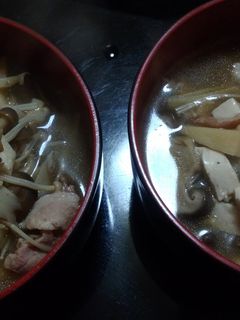 キノコのスープ鍋-レシピのメイン写真
