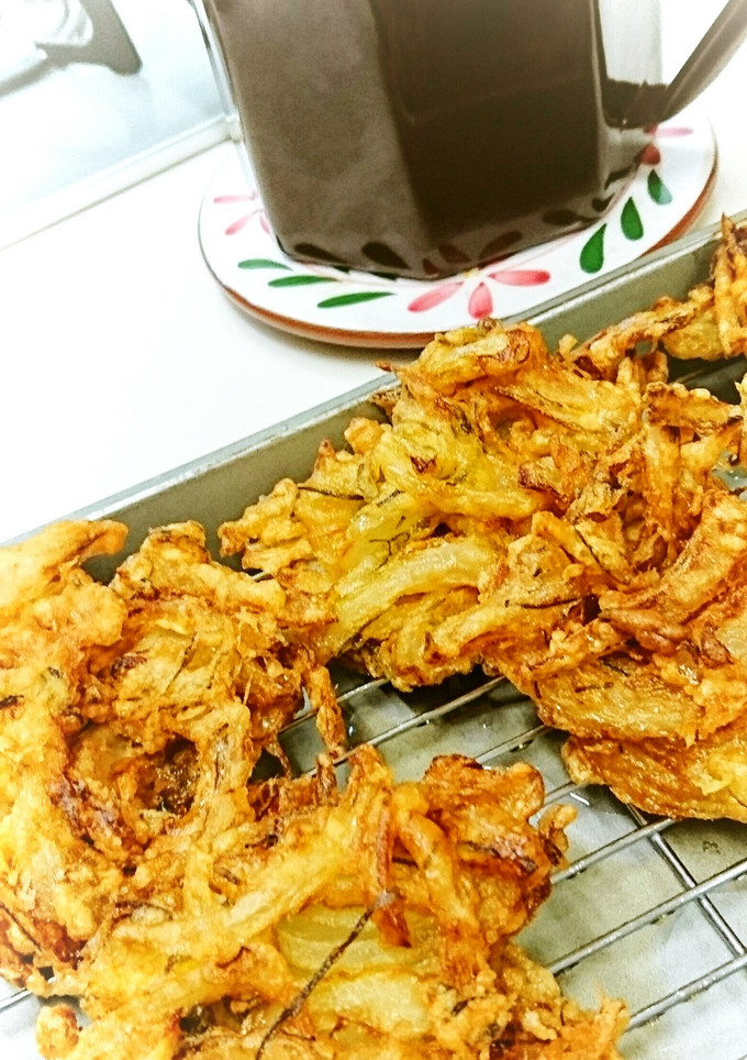 玉ねぎとめかぶのかき揚げ-レシピのメイン写真