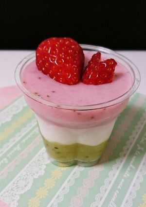 ひな祭り♪果物と牛乳の菱餅風寒天ゼリー-レシピのメイン写真