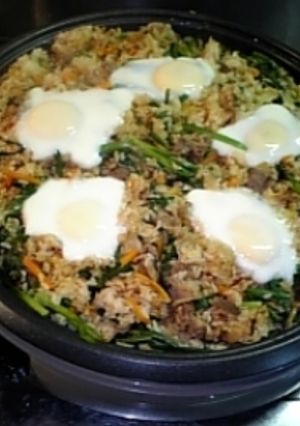 ホットプレートで大量炒飯-レシピのメイン写真