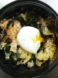ズボラ飯!! 揚げ玉⭐温玉ご飯-レシピのメイン写真
