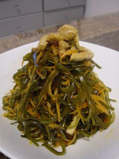 見た目を裏切る美味しさ☆切り昆布の煮物-レシピのメイン写真