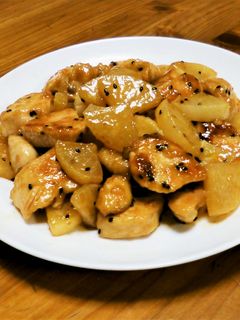 簡単!鶏むね肉と大根のピリッと甘辛炒め-レシピのメイン写真