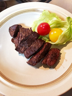 たまには、本格ステーキ!肉を焼くだけ!-レシピのメイン写真