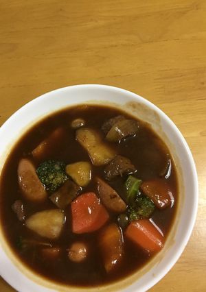 サイコロSとウィンナーのビーフシチュー？-レシピのメイン写真
