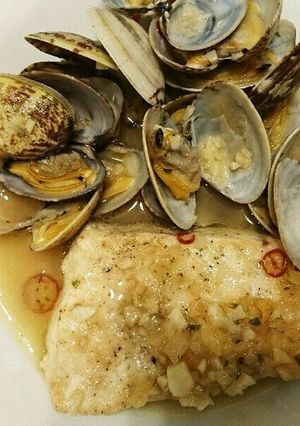 簡単イタリアン☆ニンニク・アサリ疲労回復-レシピのメイン写真