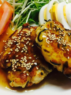 鶏胸肉と豆腐のヘルシーハンバーグ-レシピのメイン写真