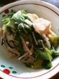里芋団子と高野豆腐のほうれん草キノコあん