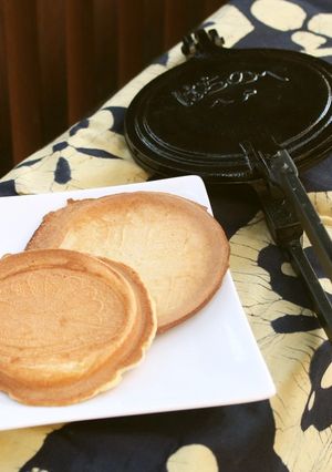 せんべい焼き機で南部せんべい風ワッフル-レシピのメイン写真