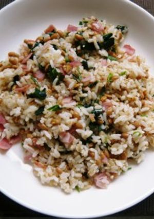 青菜とベーコンの納豆チャーハン-レシピのメイン写真