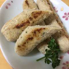 รูปของ 大豆でかさ増し！自家製ソーセージ