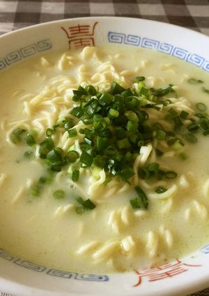 簡単時短！袋ラーメン☆クリームシチュー-レシピのメイン写真