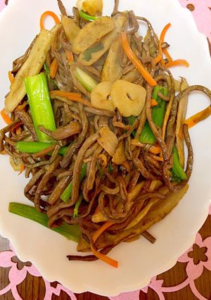 簡単なぜんまいとセロリのニンニク醤油炒め-レシピのメイン写真