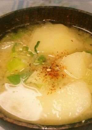 超簡単！じゃがいもとねぎのお味噌汁-レシピのメイン写真