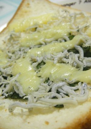 大葉♥しらす♥チーズdeトースト-レシピのメイン写真