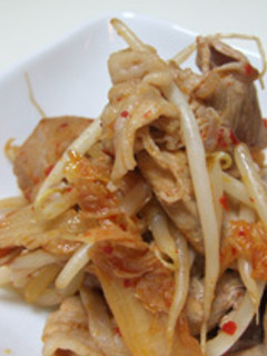 簡単☆ご飯が進む!豚キムチ -レシピのメイン写真