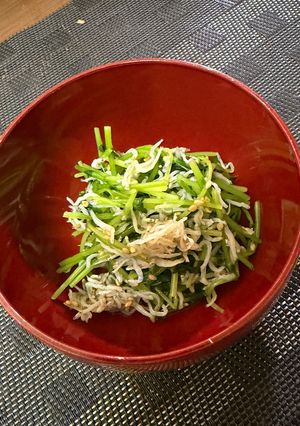 豆苗とシラスのごま油和え-レシピのメイン写真