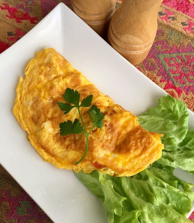 チーズとトマトのオムレツ☆トルコ by クックYS50 【クックパッド