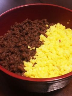 油使わず!超簡単!!10分で二色丼!-レシピのメイン写真