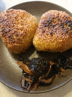 簡単☆玄米ご飯で焼おにぎり-レシピのメイン写真