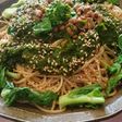 生めかぶと納豆と菜の花の春パスタ