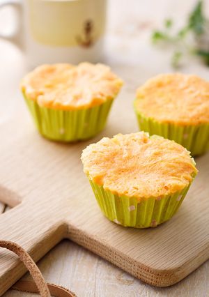 レンジで4分☆野菜ジュースで簡単蒸しパン-レシピのメイン写真