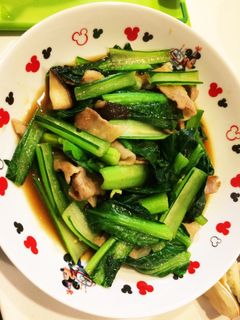 簡単小松菜と豚バラ、椎茸の炒め物-レシピのメイン写真