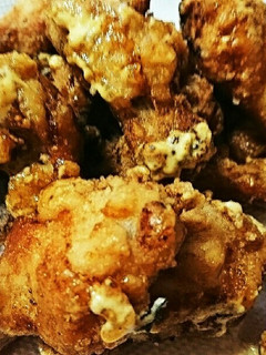 鶏手羽元の唐揚げ*ピリ辛ハニーマヨネーズ-レシピのメイン写真