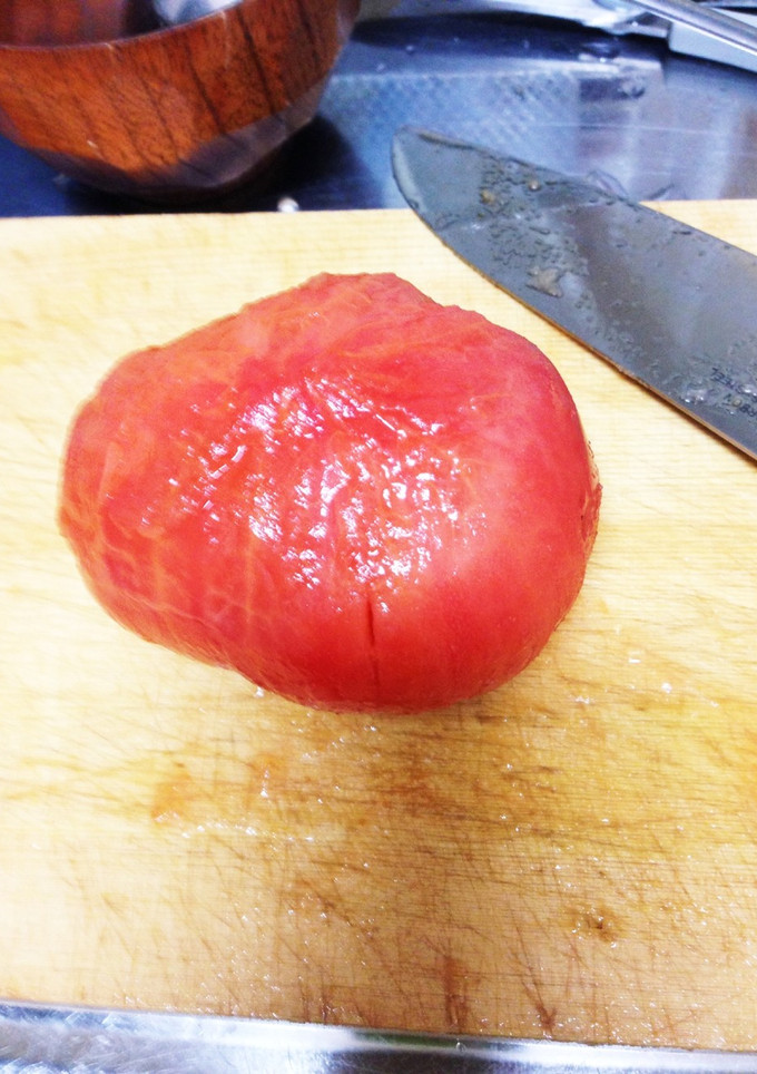 お湯不要☆トマトの皮むき-レシピのメイン写真