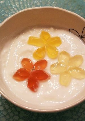 ヨーグルトアート☆お花畑のヨーグルト♪-レシピのメイン写真