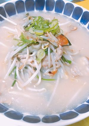 ニラもやし餡掛け豚骨ラーメン-レシピのメイン写真