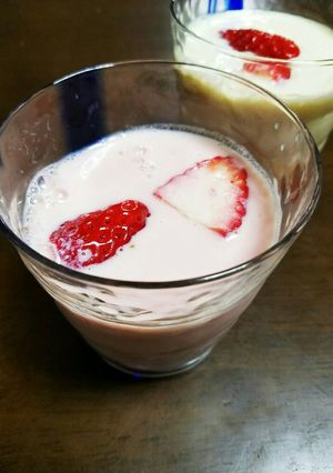 豆乳で！なんちゃって飲む苺ヨーグルト☆-レシピのメイン写真