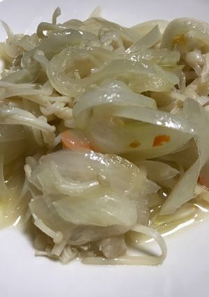 今日のおつまみ〜エノキと玉ねぎのペペロン-レシピのメイン写真