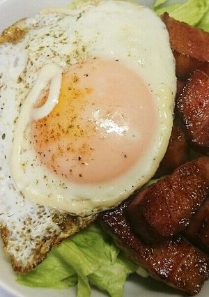 朝からガッツリ!ベーコン目玉丼☆-レシピのメイン写真