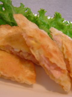 餃子の皮で☆ハムマヨ玉挟み焼き♪-レシピのメイン写真