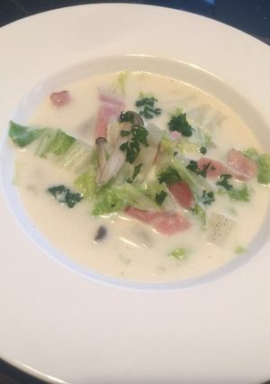 白菜とベーコンのミルクスープ-レシピのメイン写真