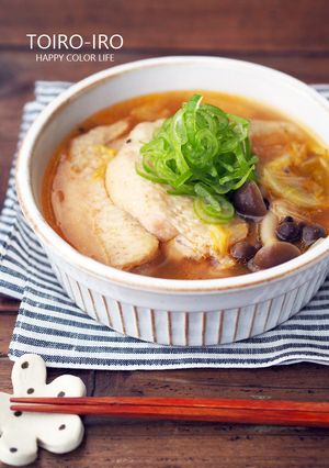 ホロホロ柔らか手羽先と白菜のピリ辛スープ-レシピのメイン写真