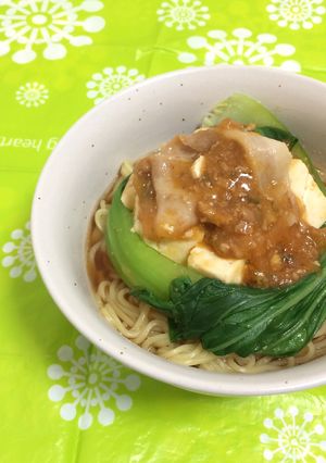 パパ考案!肉盛り麻婆ラーメン-レシピのメイン写真