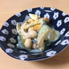 รูปของ 大豆でかさ増し！きゅうりの卵サラダ