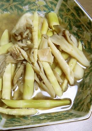 細タケノコ・まいたけ・牛すじのさっと煮-レシピのメイン写真